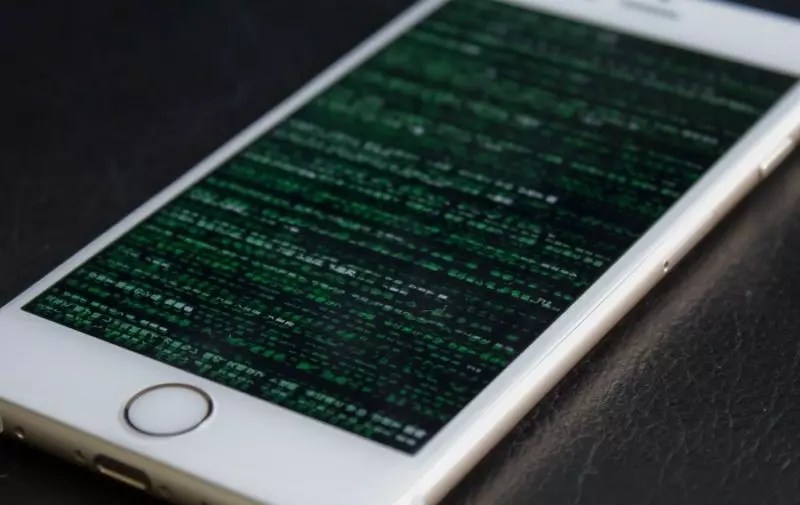 iOS iPhone iPad 脱獄 Jailbreak | 小龍茶館