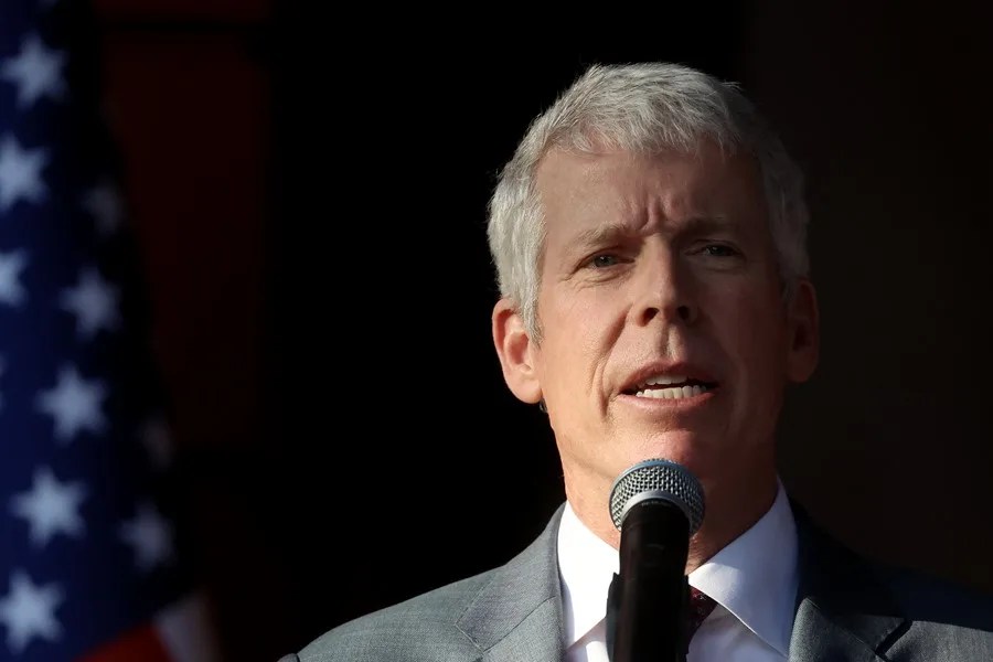 Secretario de Energía de Estados Unidos llega a Venezuela para la firma de un nuevo contrato de Chevron