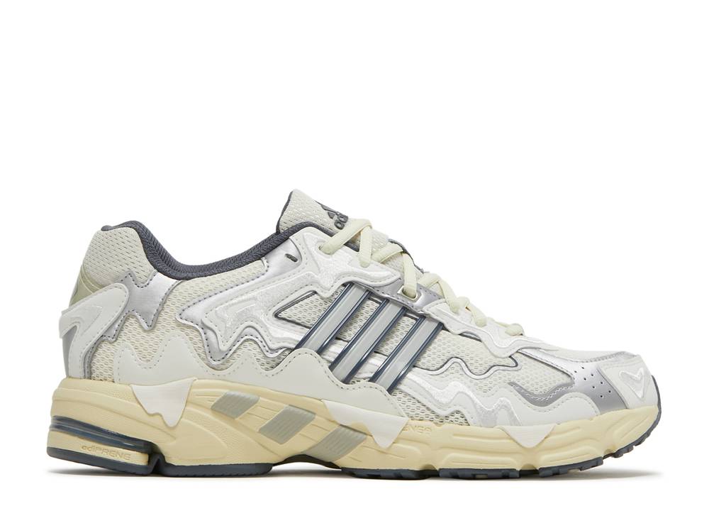 BAD BUNNY RESPONSE "CREAM WHITE"