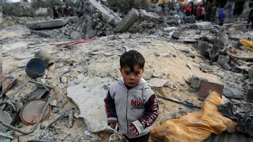 以色列重启对加沙空袭，停火协议告吹引发人道主义危机