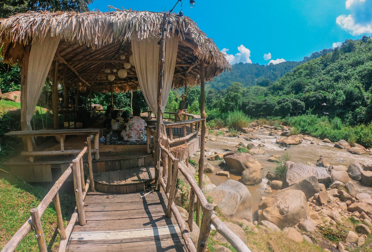 野外咖啡厅与住宿的双重享受——Stay Wild & Cafe，清迈的自然秘境