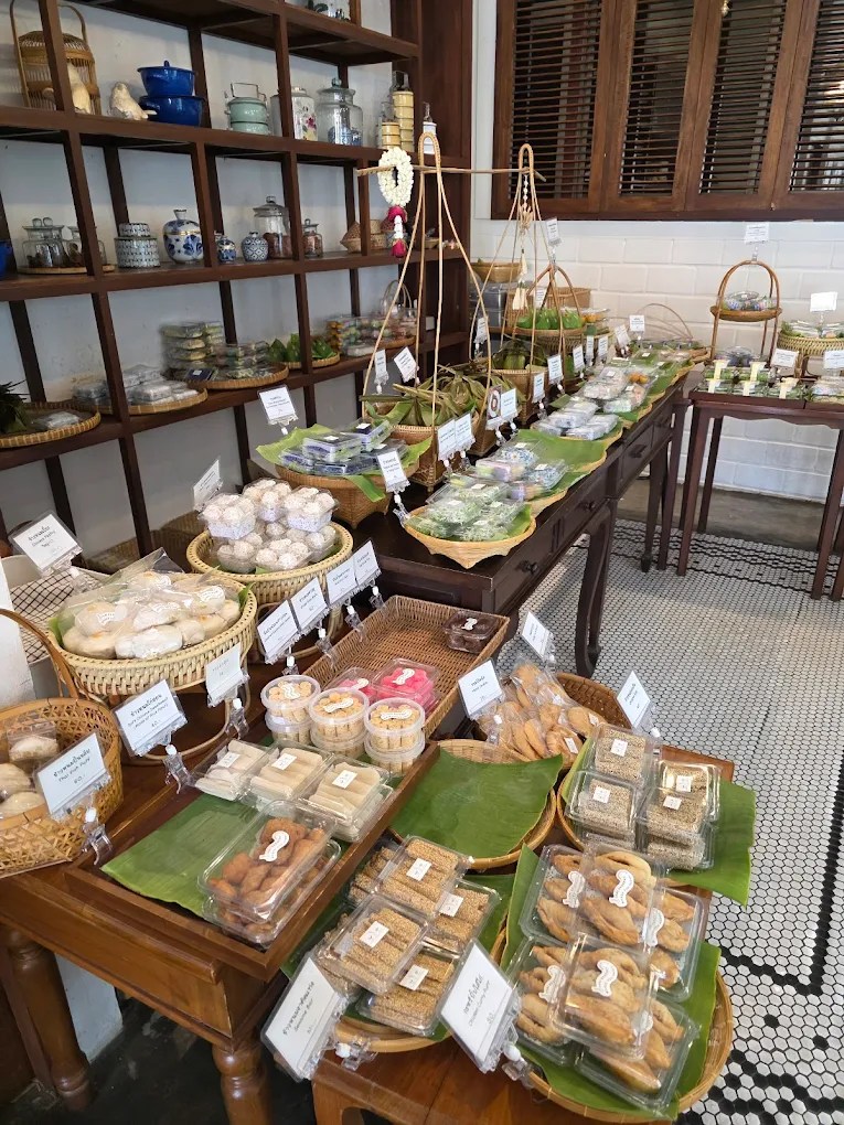 大城甜点宝藏：Baan Kao Nhom，泰式甜点的缤纷盛宴