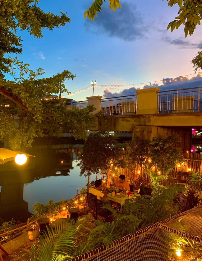 Sai Ping Bar & Restaurant：清迈湄平河畔的浪漫泰北美食