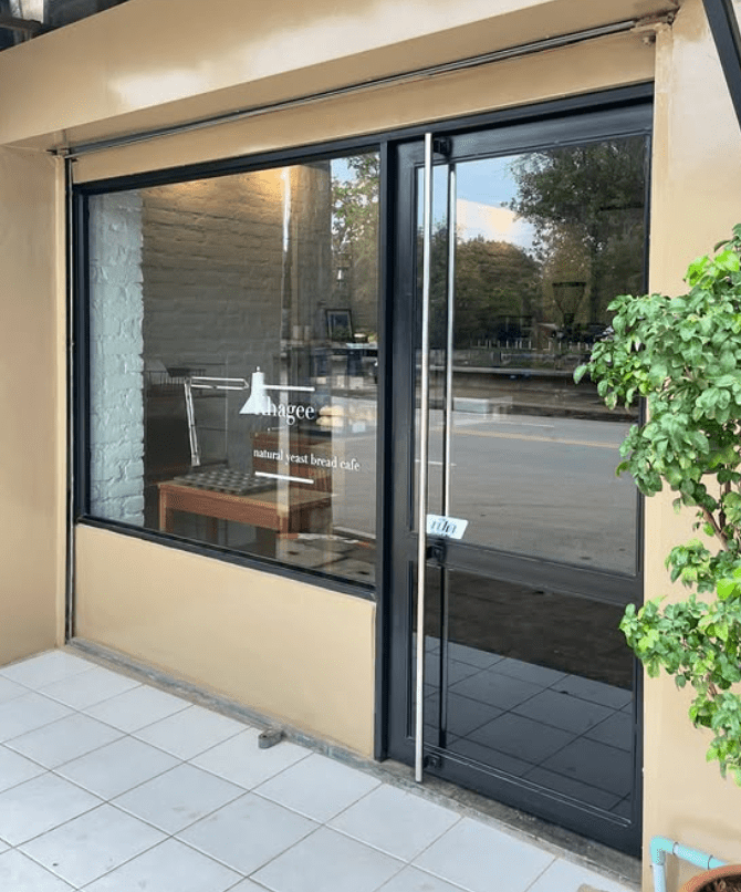 Khagee：清迈韩系风咖啡馆的胡萝卜蛋糕与治愈时光