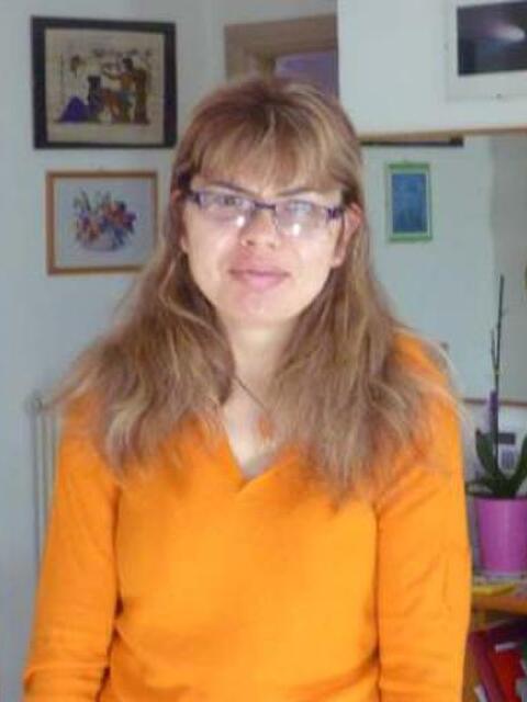 Trento - Offerte Di Lavoro - Xtutti.com - Cerco Lavoro Come Addetta Alle Pulizie Badante Cameriera Casa, Auto, Moto, Personali, Offerte Di Lavoro 480_x_640_jpg