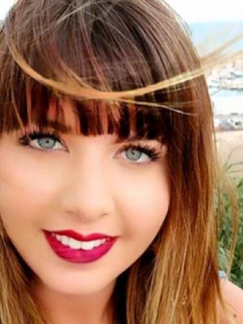 Galatina - Candidati In Cerca Di Lavoro - Xtutti.com - Babysitter, Cameriera, Barista, Commessa - Lecce Casa, Auto, Moto, Personali, Offerte Di Lavoro 480_x_640_jpg