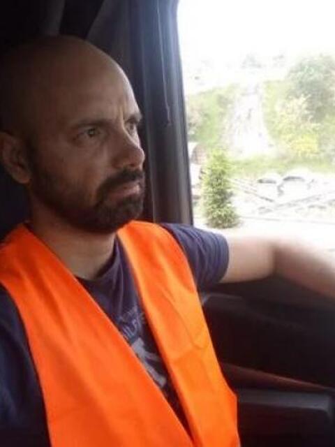 San Nazzaro Sesia - Candidati In Cerca Di Lavoro - Xtutti.com - Autista - Novara Casa, Auto, Moto, Personali, Offerte Di Lavoro 480_x_640_jpg