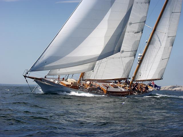 With an entry deadline of june 4, more than 205 sailboats have registered for the july 20 bell's beer bayview mackinac race, and the largest . Sailing Yacht Whitehawk O Lie Neilsen Yacht Harbour