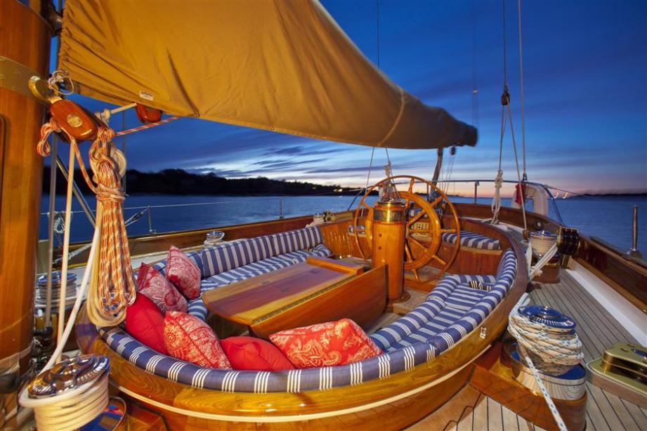 The 111th edition began at chicago's navy pier, with sailboats in the . Sailing Yacht Whitehawk O Lie Neilsen Yacht Harbour