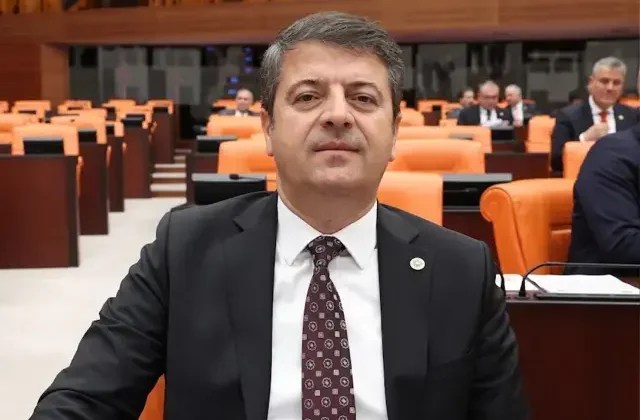 Adıyaman Belediye Başkanı Abdurrahman Tutdere Görevine Geri Döndü