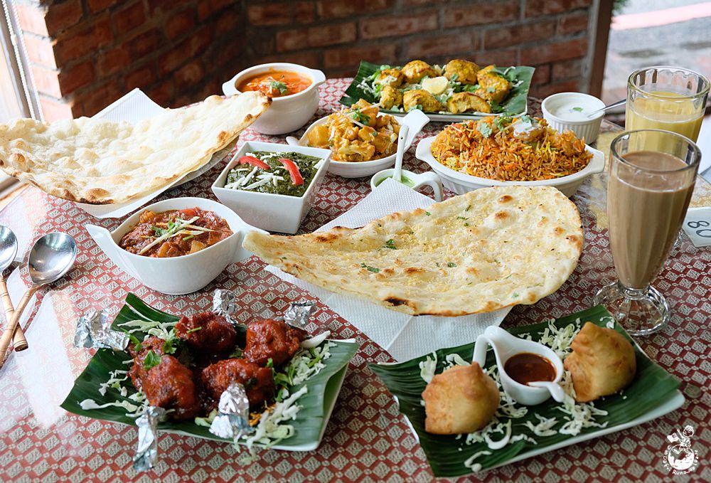 斯里印度餐廳-台中高評價印度料理，印度主廚親製的道地印度美食（印度咖哩、烤餅超多種口味，還有素食咖哩）