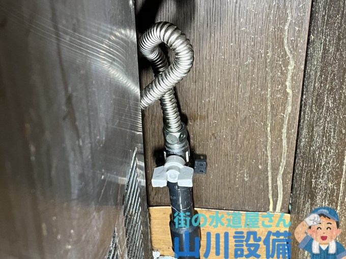 堺市西区浜寺石津町西で製氷機の排水管が詰まったら山川設備にお任せ下さい。