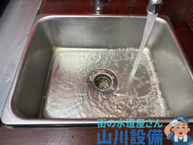 奈良市大安寺町で排水の流れが悪い時は山川設備にお任せ下さい。