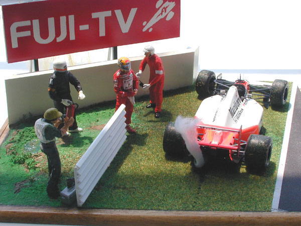 マクラーレン f1 ジオラマ 1990 F1 マクラーレンホンダ MP4 5B タイヤ