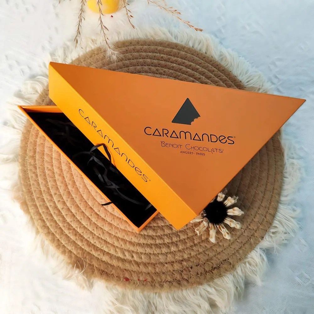 Custom Yellow Triangle Shape Unique Shape Gift Box