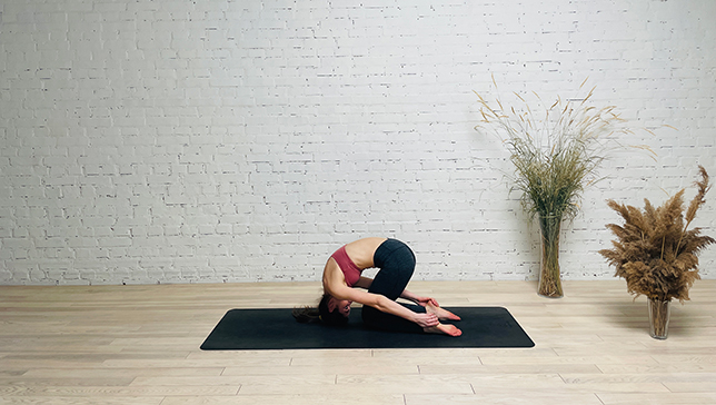 How to do hare (rabbit) pose