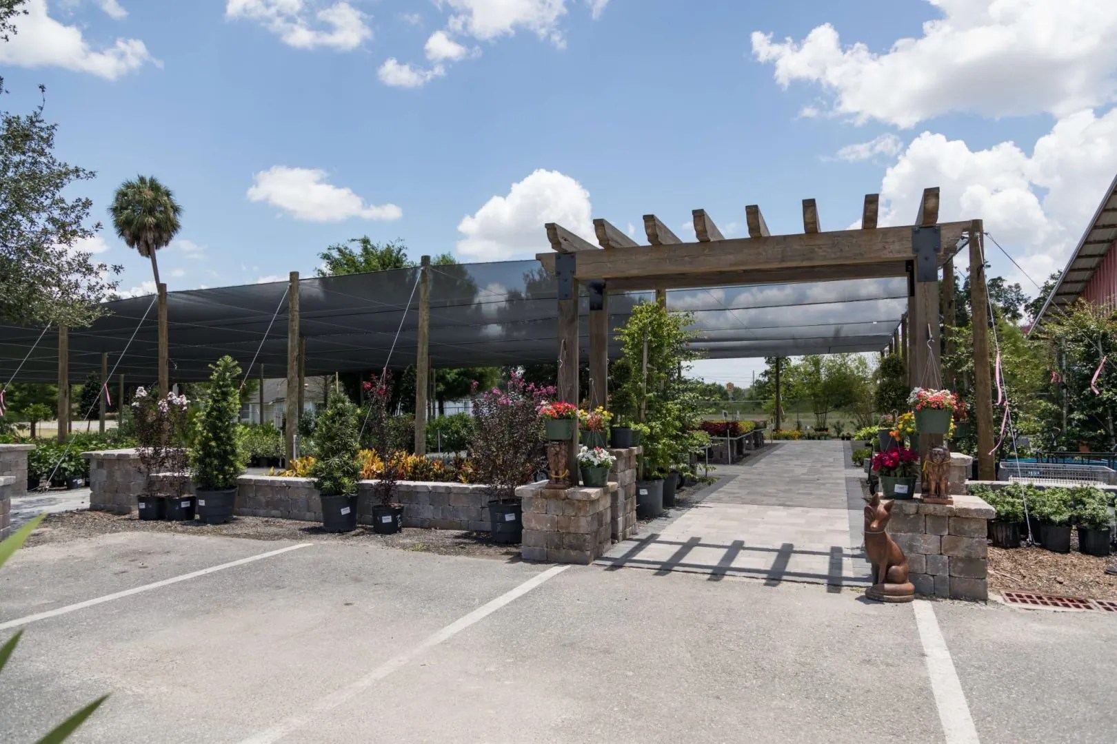 Outdoor garden decoration ideas and service in florida