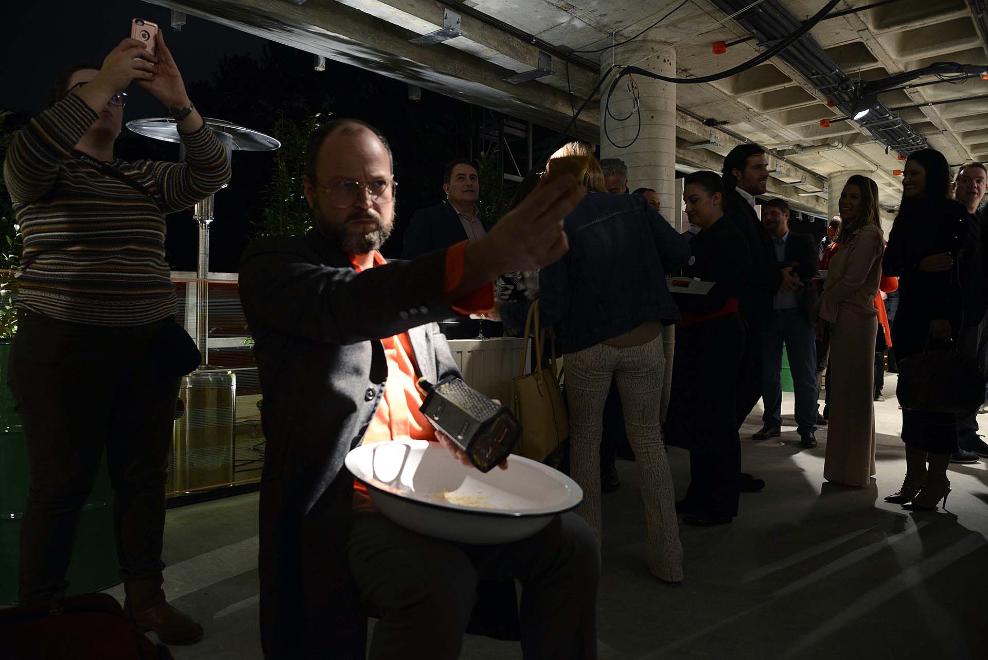 Fernando Ribeiro - Amálgama, 2016 - Performance - 60 minutos - Foto Gilson Camargo