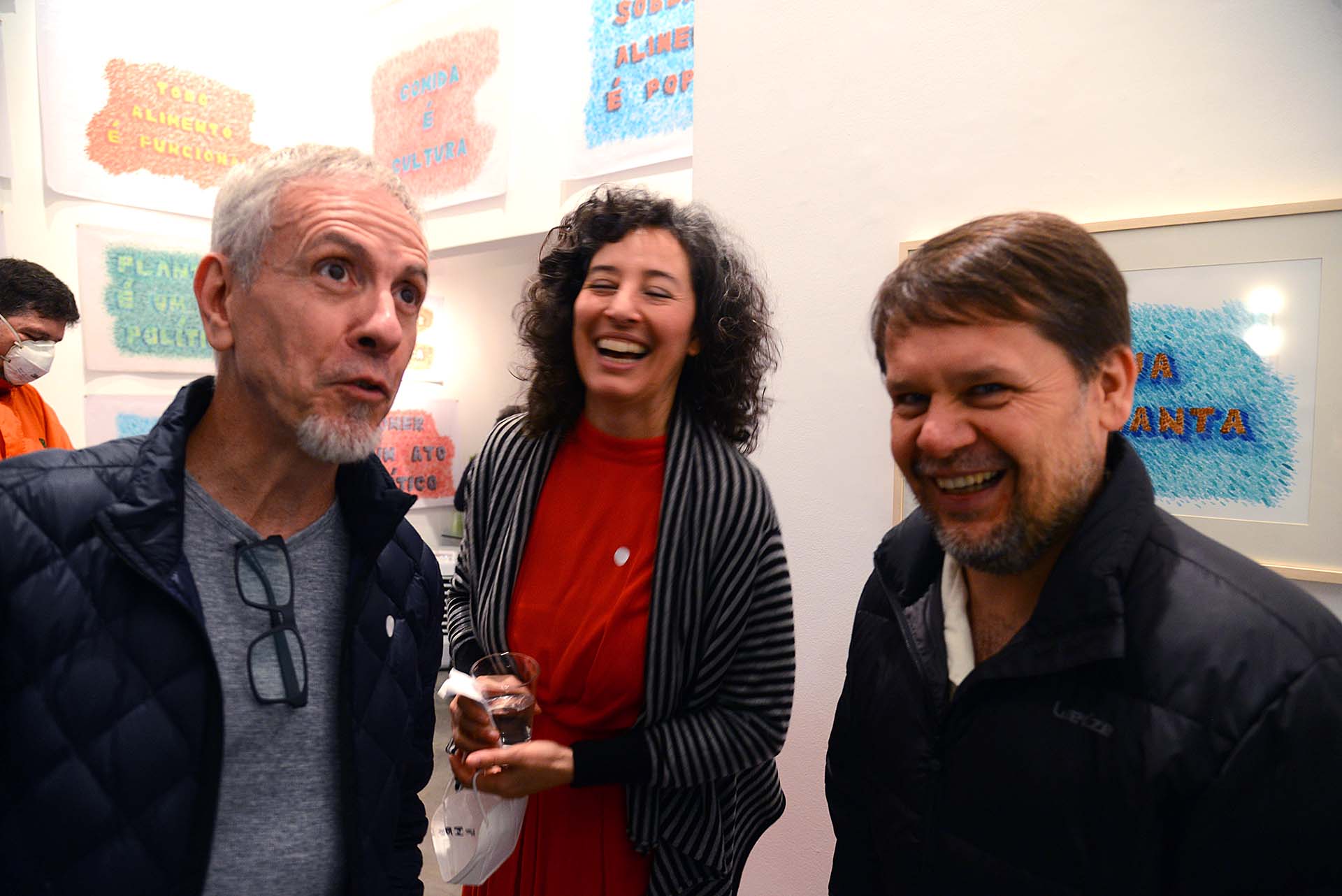 Abertura da exposição "Água se planta", de Debora Santiago.