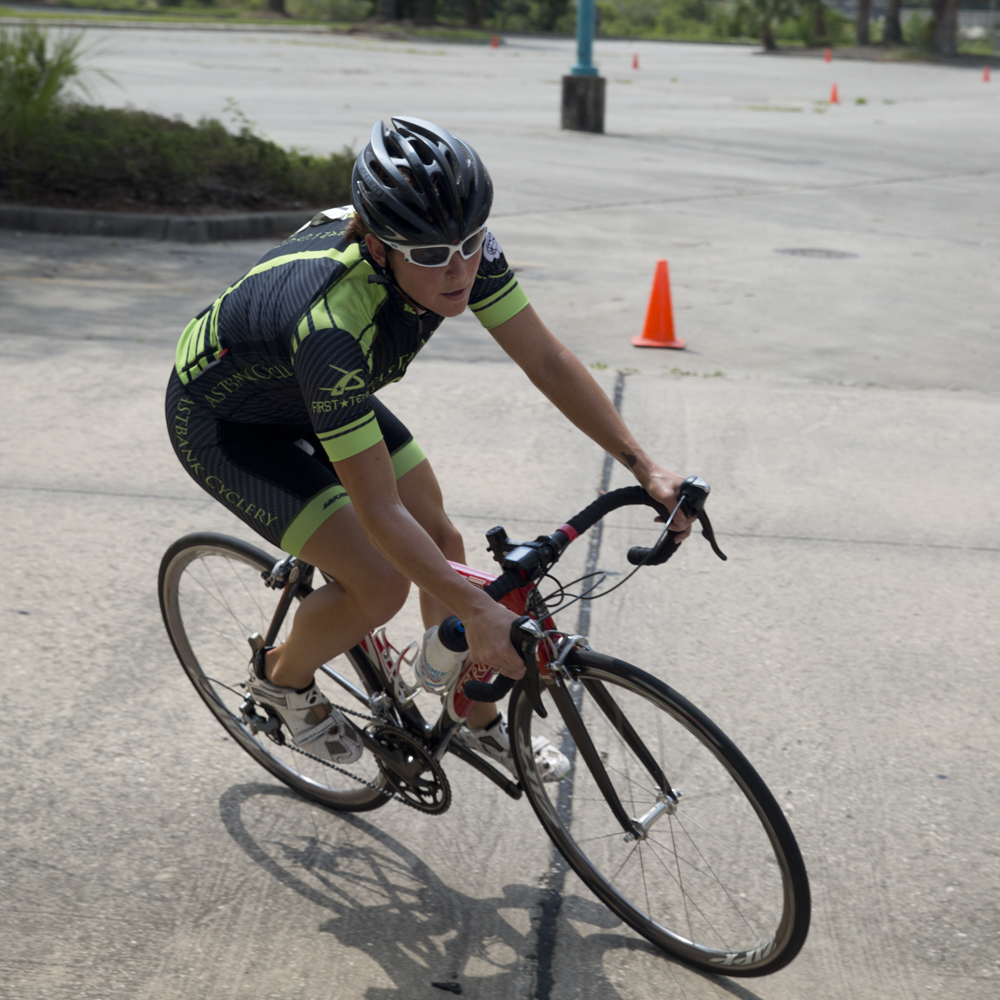 With a prime offered at lap two, Stephanie Smith turned it on and never let up.