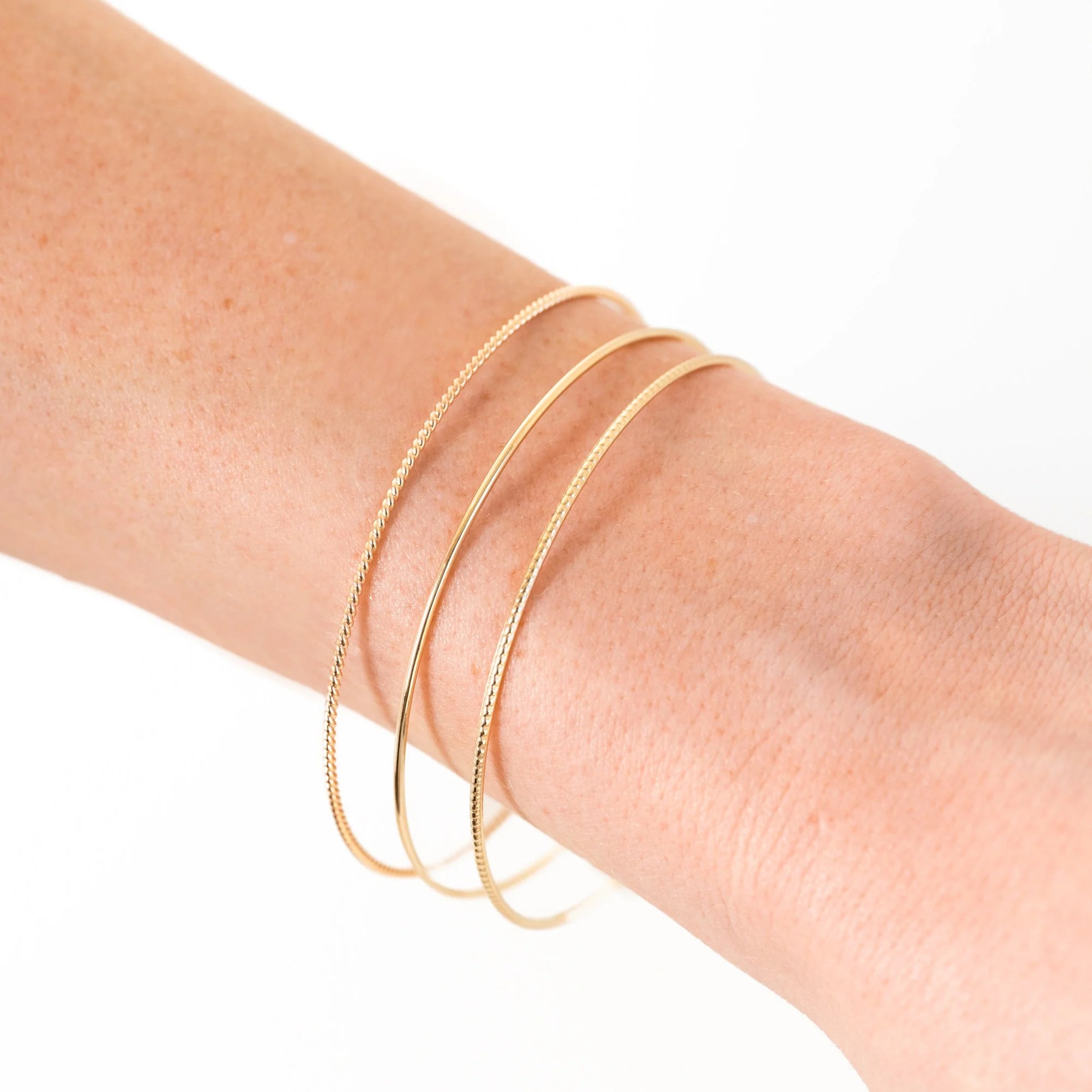 The Essential Stack Yearly Co - Ultra HD Full HD Gradient Arts | Free Download