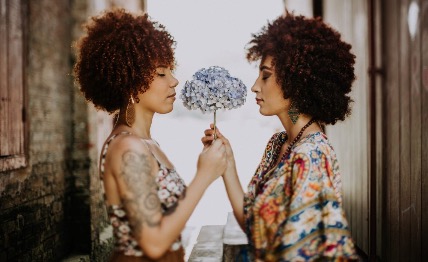 🌿 TWO BRANDS. ONE BEAUTIFUL BLOOM EXPERIENCE
