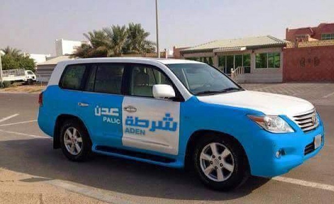 شرطة عدن تضبط سائق باص حاول اختطاف فتاة في الشيخ عثمان