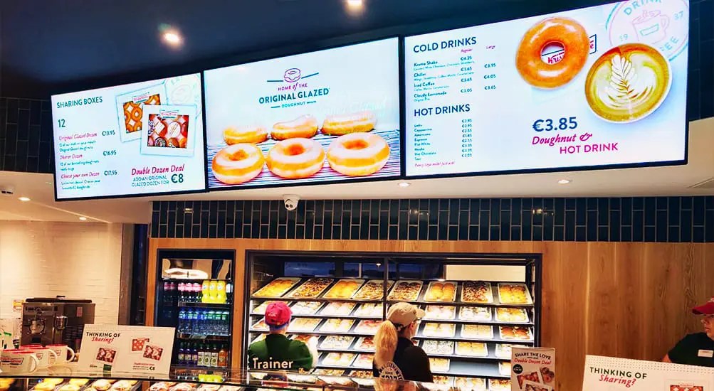 Exploring the Future Dining Experience: Yetronic’s Leading Path with Digital Menu Board