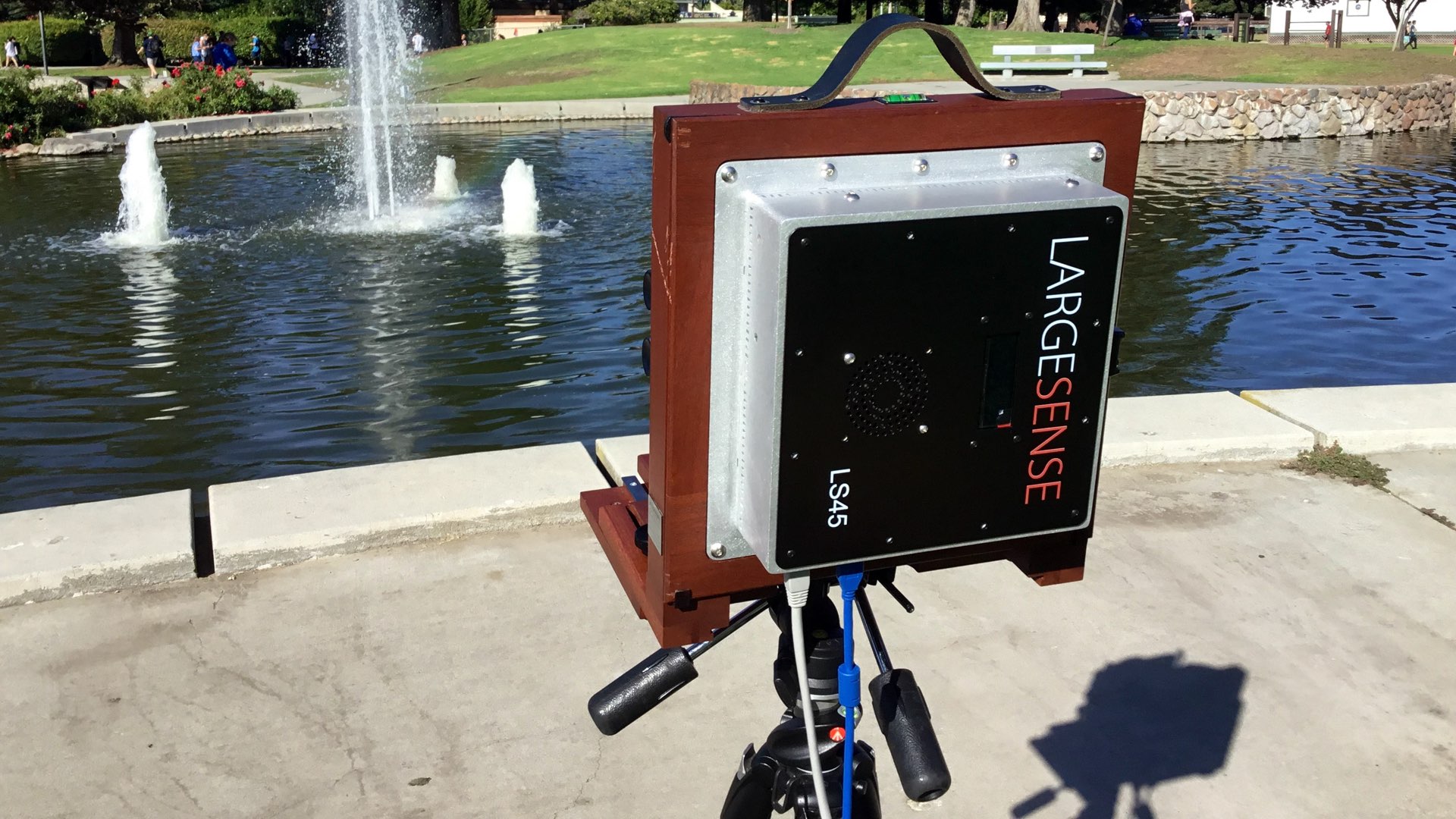 LS45 Huge Format Camera: Concept, Dynamic Range, Workflow, and Pricing ...
