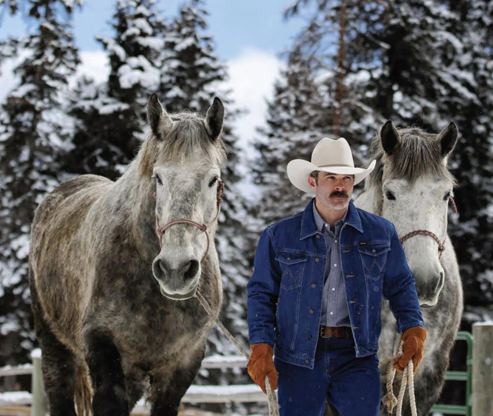 Men Yoder Department Store - Ultra HD Dark Backgrounds for Desktop