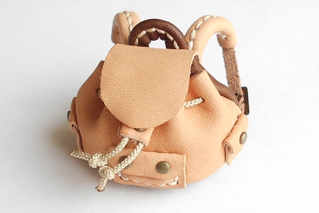 “不思議少女のぷちリュック” 1