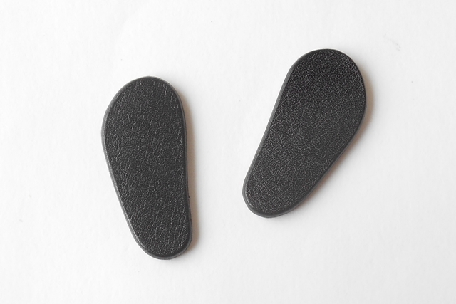 マグネットの足跡（謎の黒づくめver.） 1