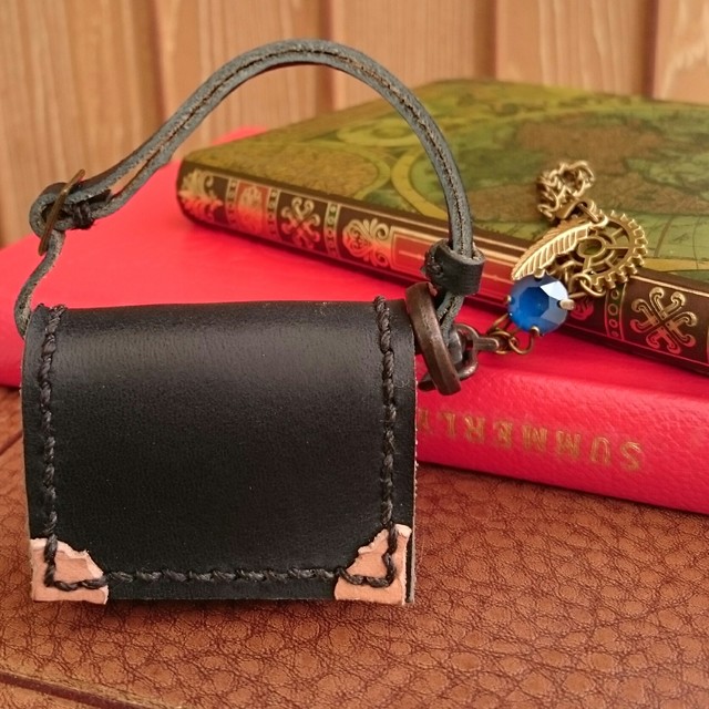 飛行少年と女泥棒。1