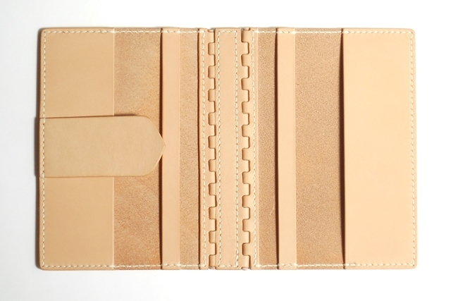 蝶番のレザーブックカバー Natural 3
