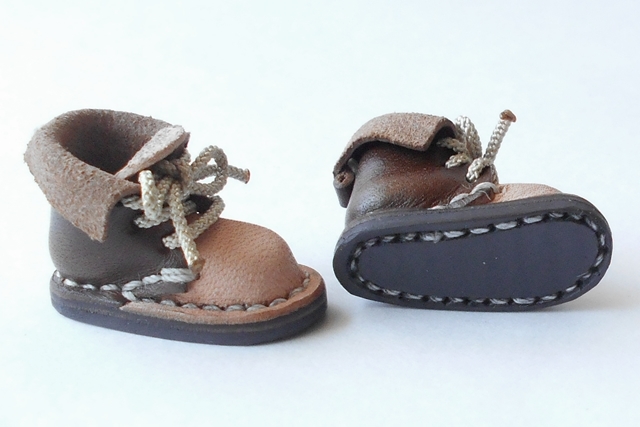 “不思議少女のぷちショートブーツ” 4