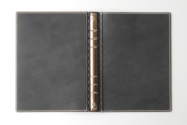 A5 レザー蝶番のシステム手帳 Black 4