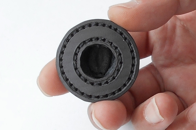 “謎の黒づくめのぷち中折れ帽” 5