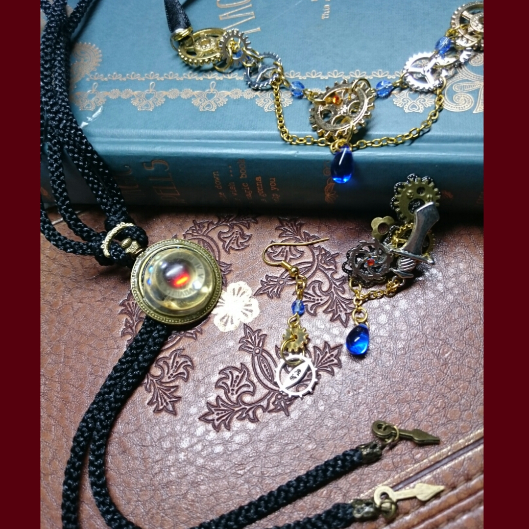 幻想図書館のアクセサリー