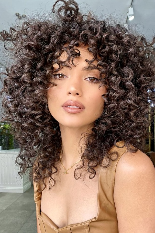 40 stunning curly hair color ideas to add shine and depth to your locks