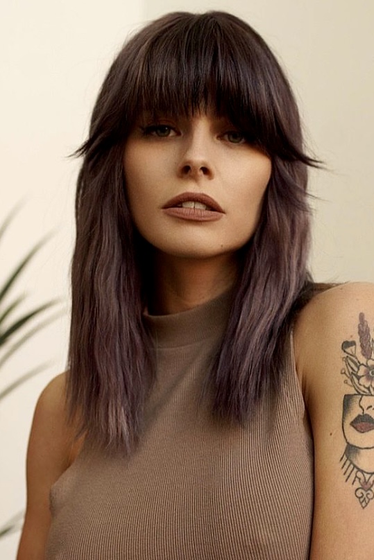 30 trendy fringe haircuts and hairstyles for women to try