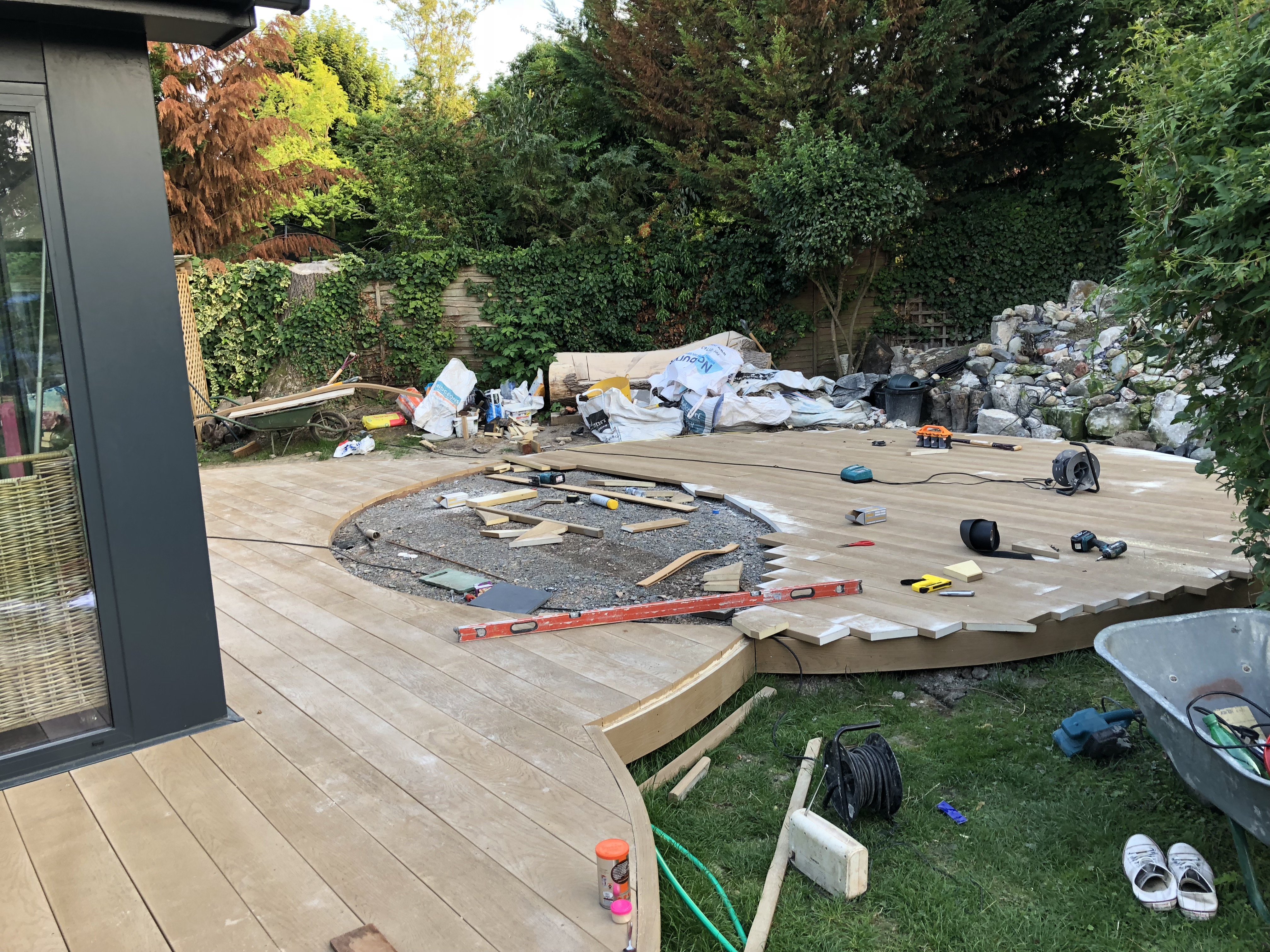 Haslingfield contemporary modern rear garden design and landscape