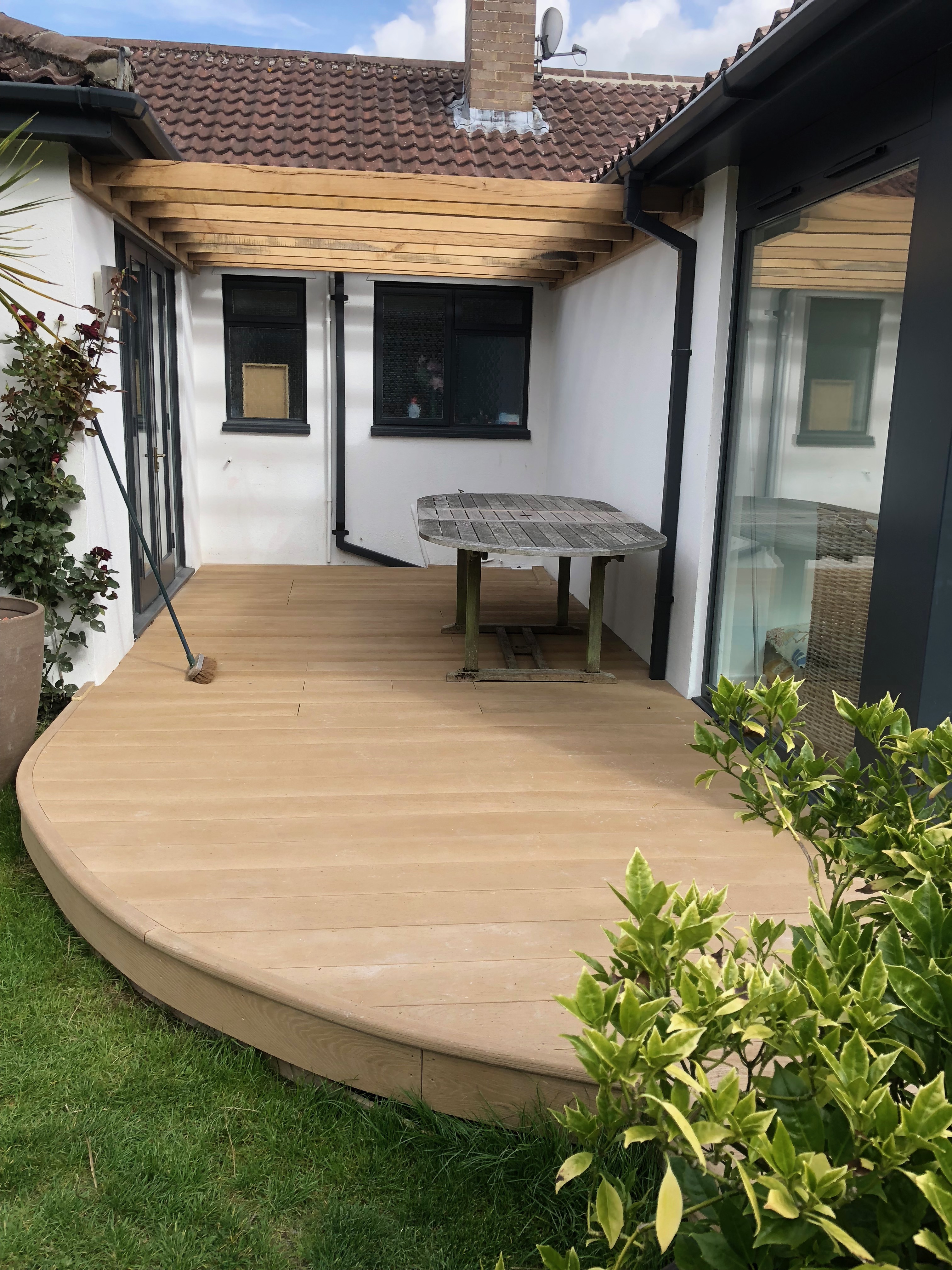 Haslingfield contemporary modern rear garden design and landscape