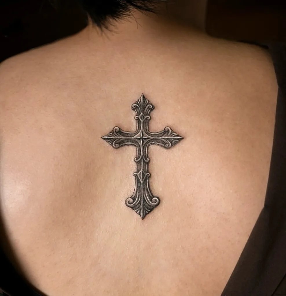 35+ cross tattoo ideas for women
