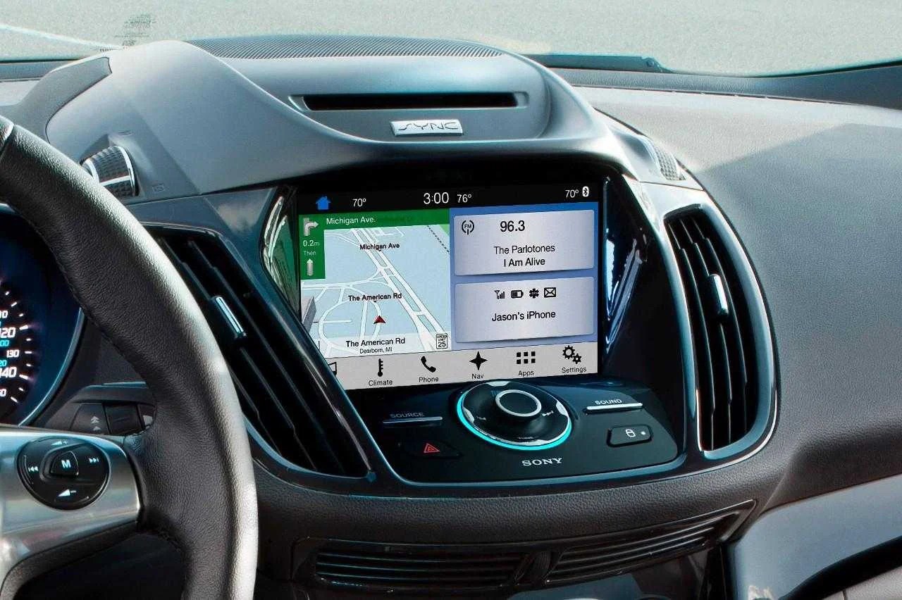 Toyota Agrees to Adopt Ford’s In-car SmartDeviceLink System