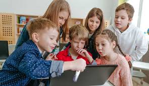 Learning Mathematics in Groups- Benefits, Strategies, and Importance