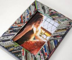 Gambar bingkai yang terbuat dari koran, bingkai foto dari bubur koran bekas, cara membuat bingkai dari kertas koran bekas, cara membuat . Cara Membuat Bingkai Foto Dari Koran Bekas Yoyosiman