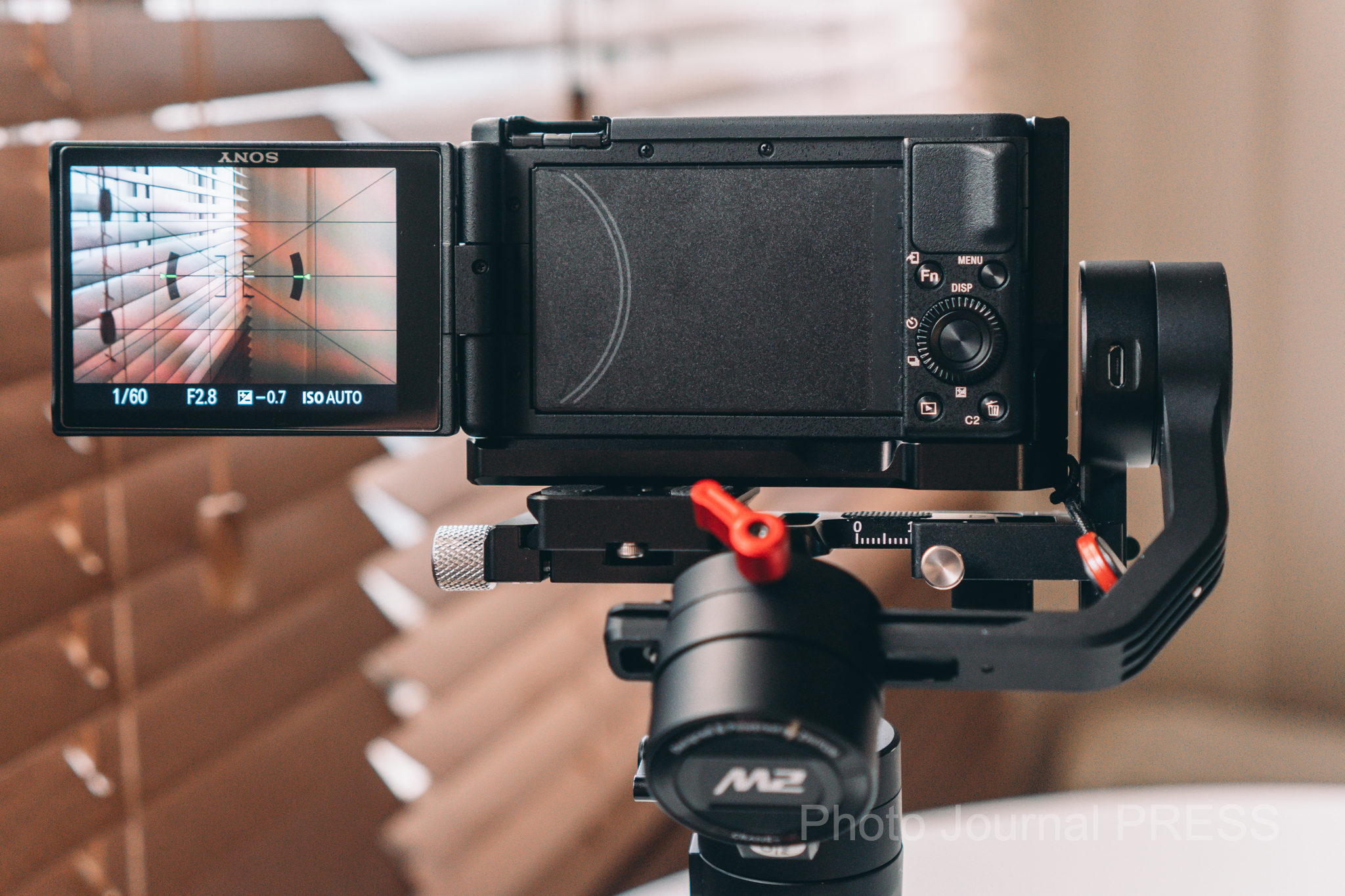 ZV-1のバッテリー交換を解決】SmallRig Sony ZV-1用 L型グリップ