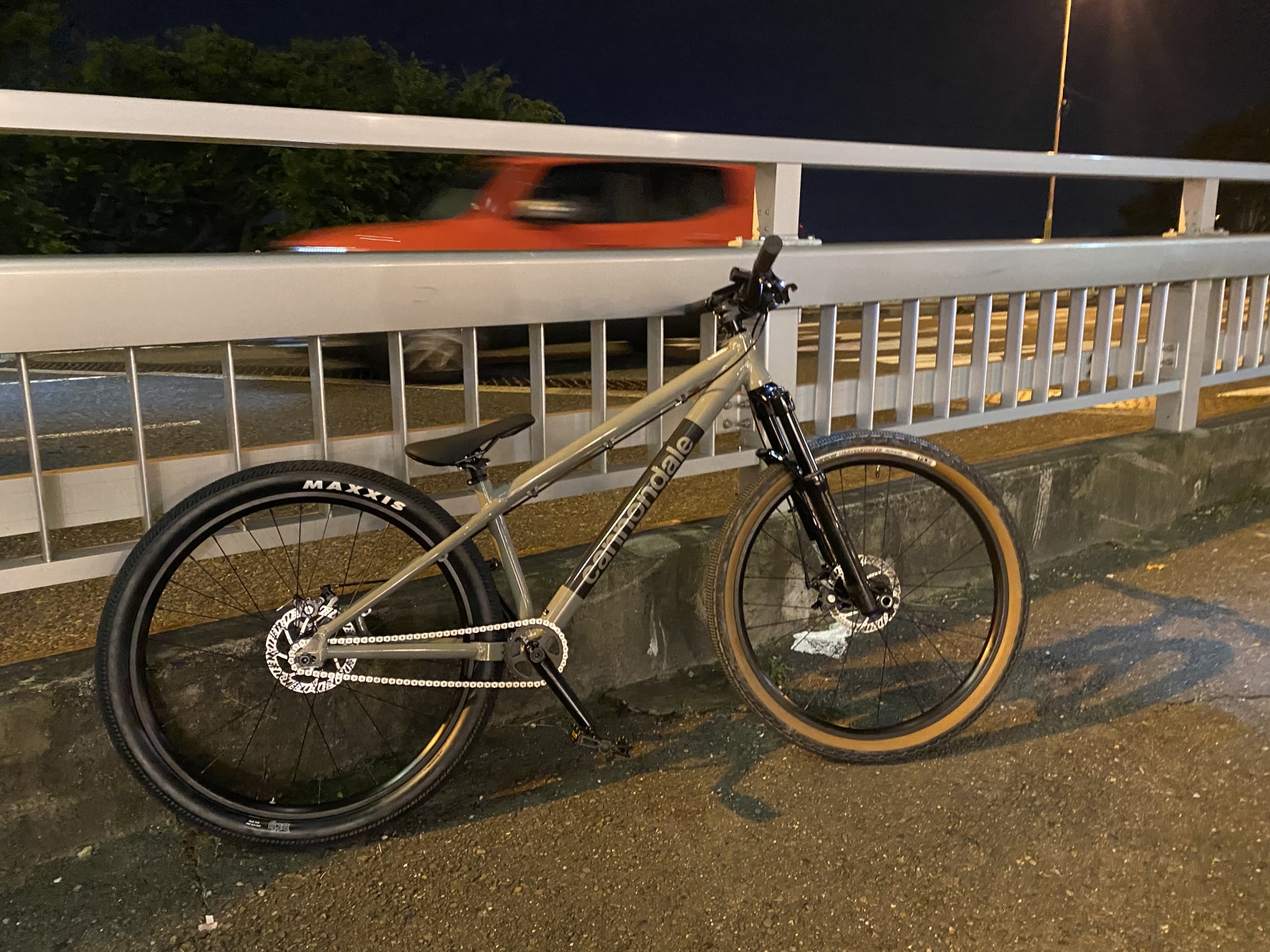 スタッフブログ】MTB購入！今年の大イベントに影響されて