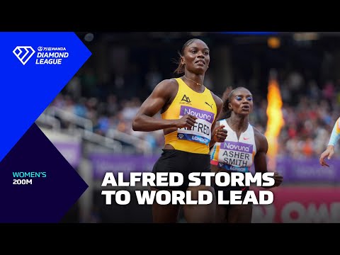 Julien Alfred CRUSHES 200m field in London - Wanda Diamond League 2025
