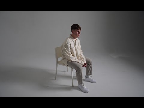 Pelch - Way Too Young (Official Vertical Video)